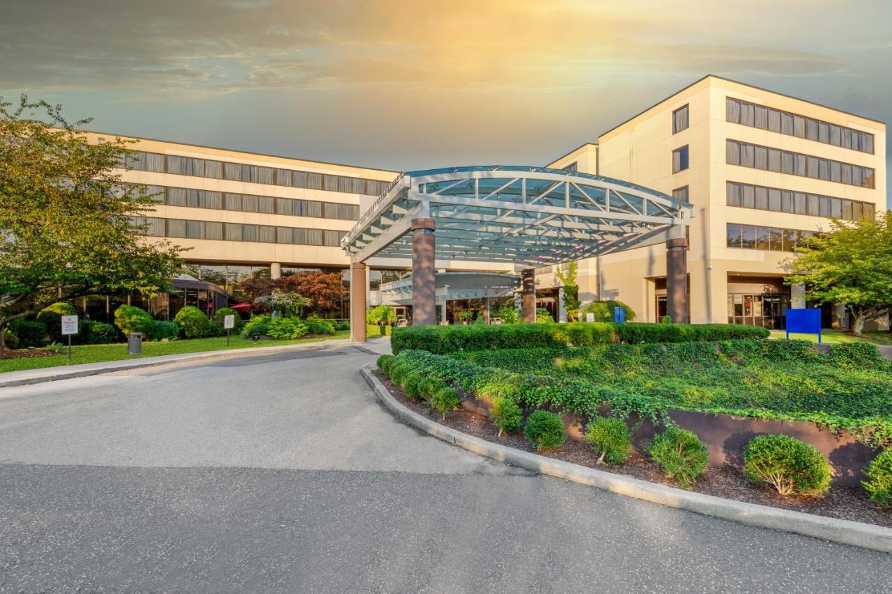 The Armon Stamford Hotel & Conference Center エクステリア 写真
