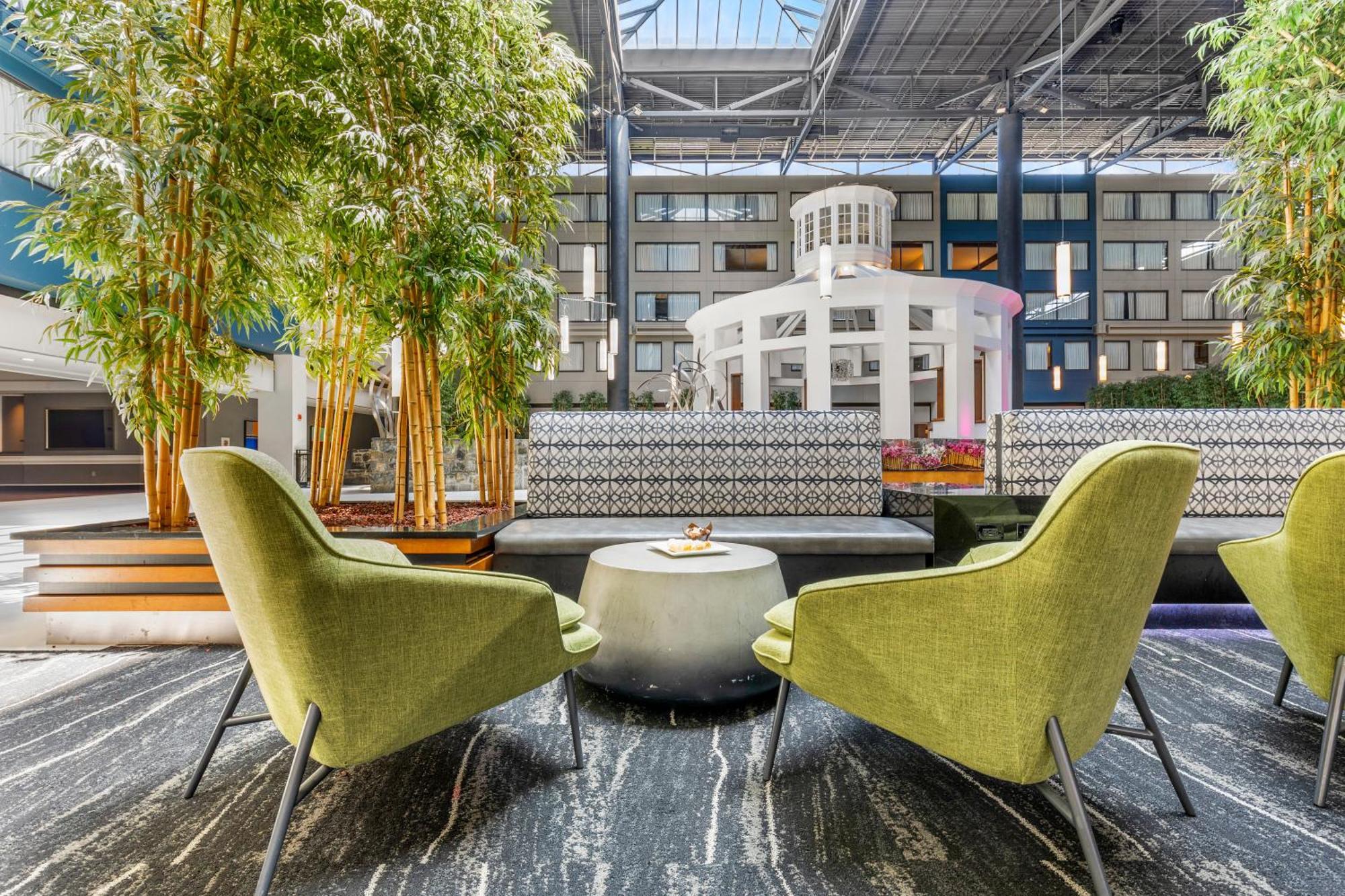 The Armon Stamford Hotel & Conference Center エクステリア 写真